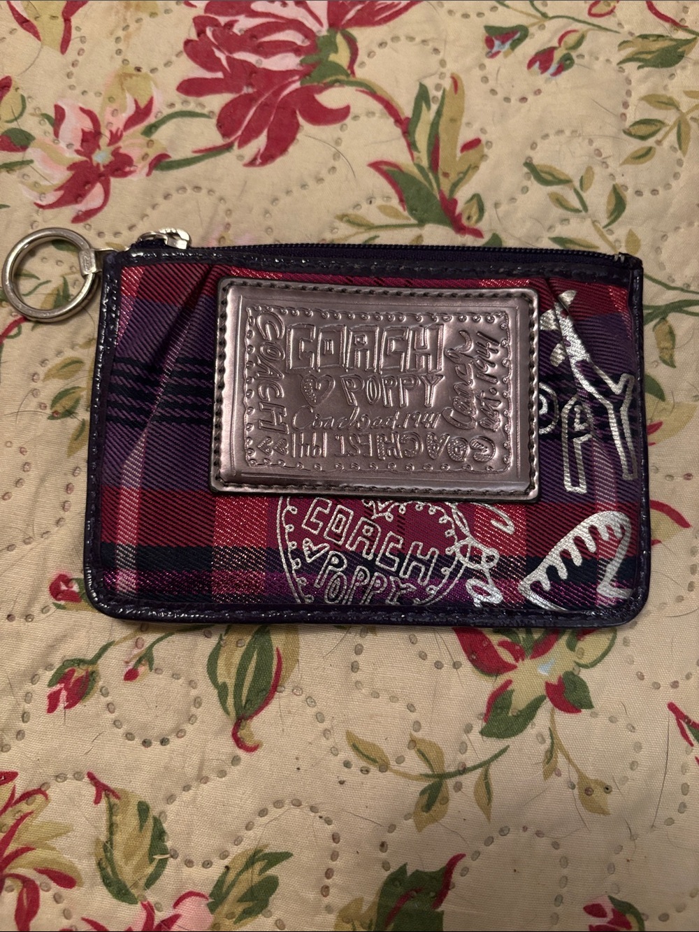 Coach poppy zip card Case with Silver Patch.